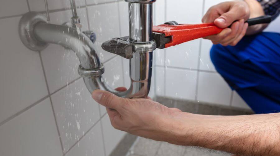 Pipe Leak Detection in Bay Port, MI